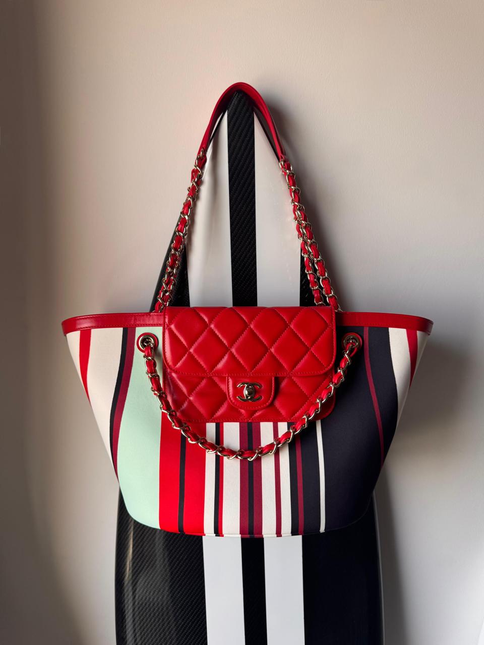 Ladies ch’nel 26 bags