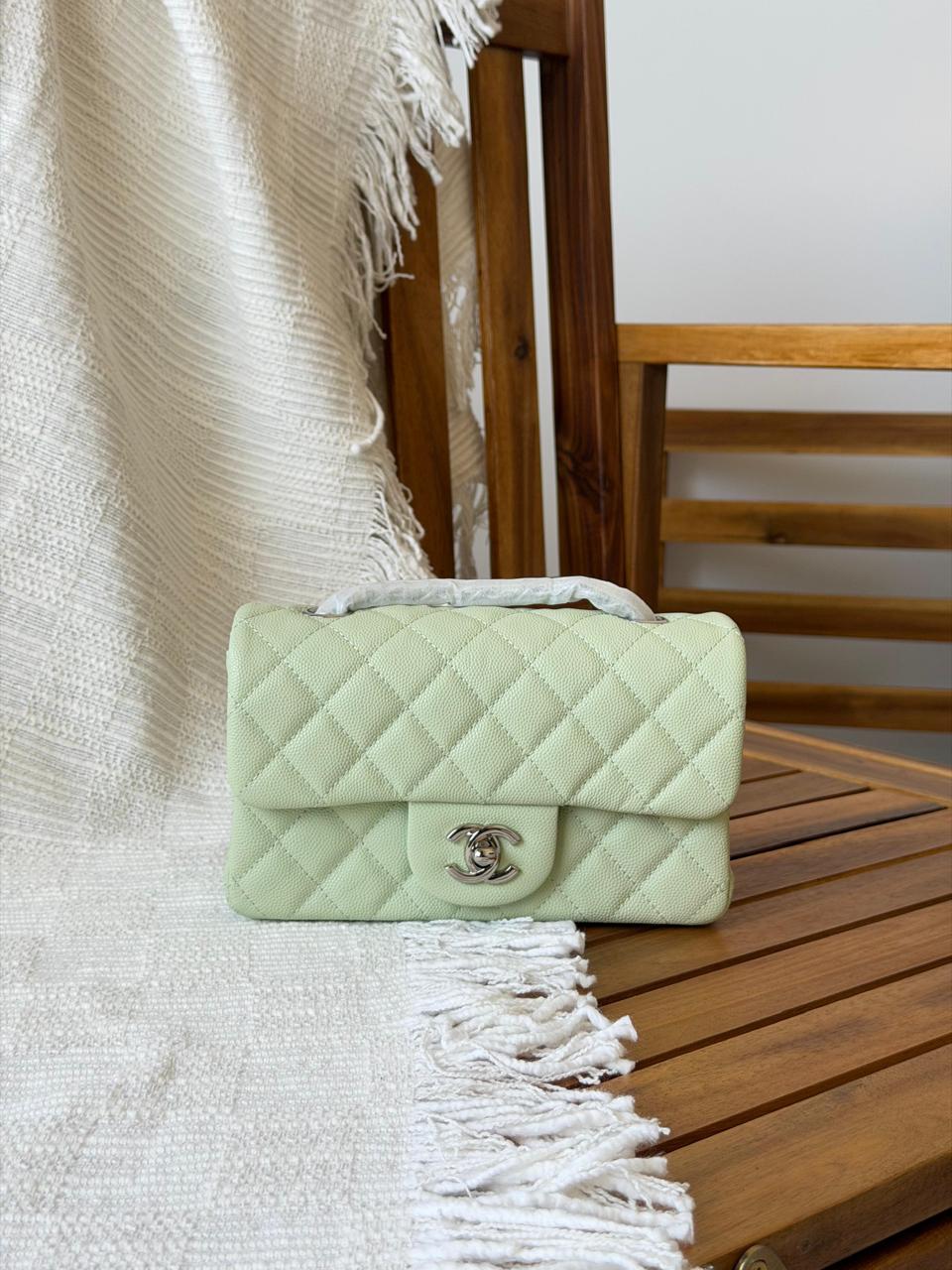 Ladies ch’nel 26 bags
