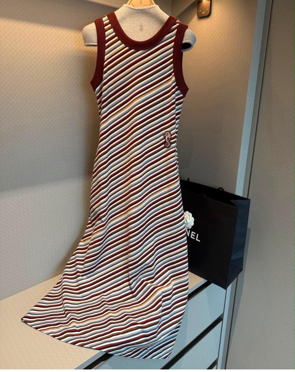 Ladies dresses