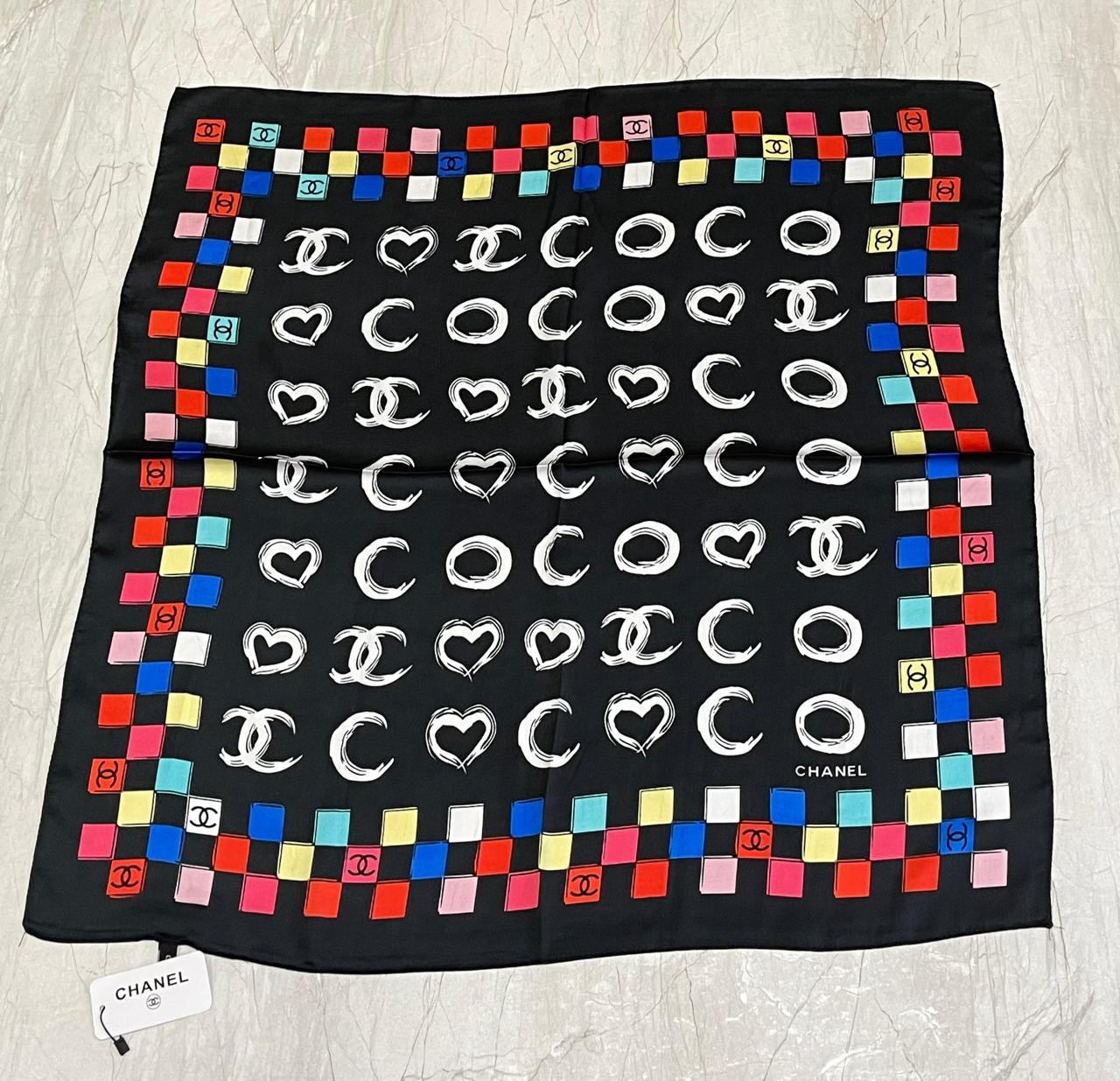 Ladies scarf