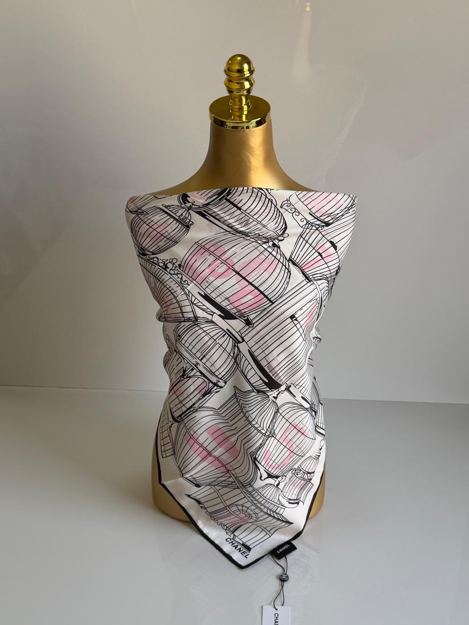 Ladies scarf