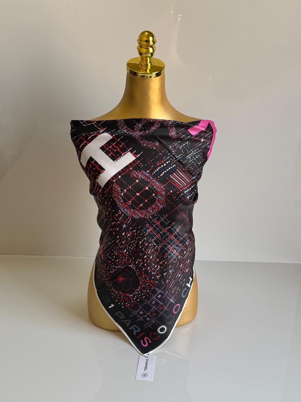 Ladies scarf