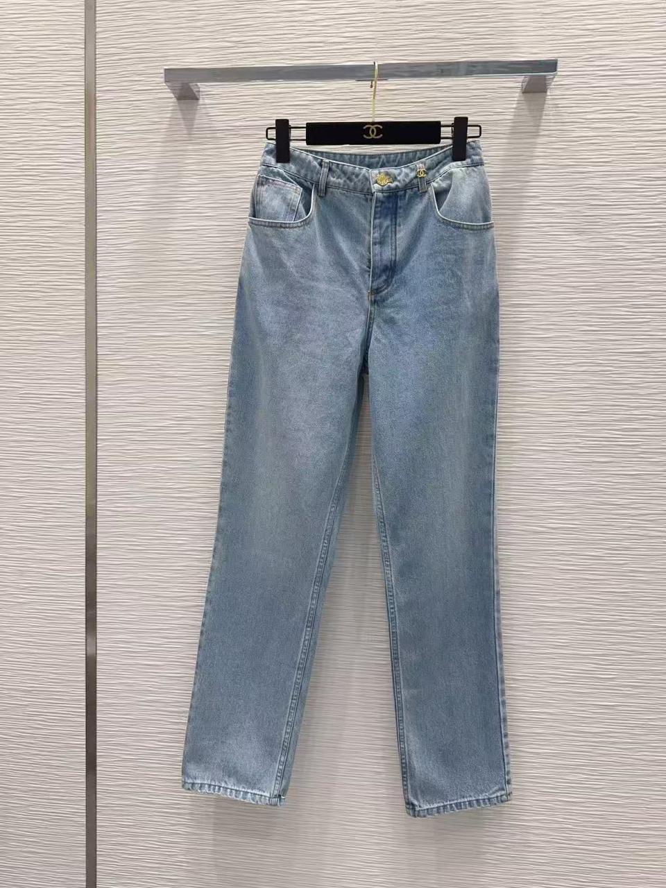 Ladies pants & shorts