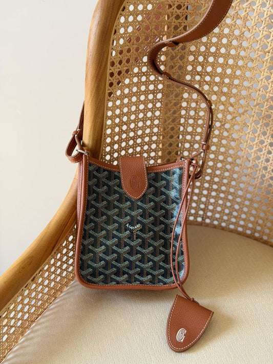 Ladies G*yard bags