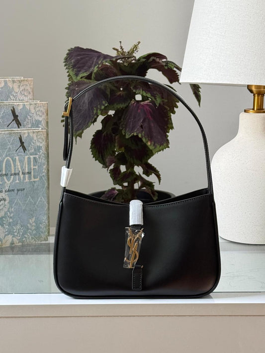 Ladies Y*L bags