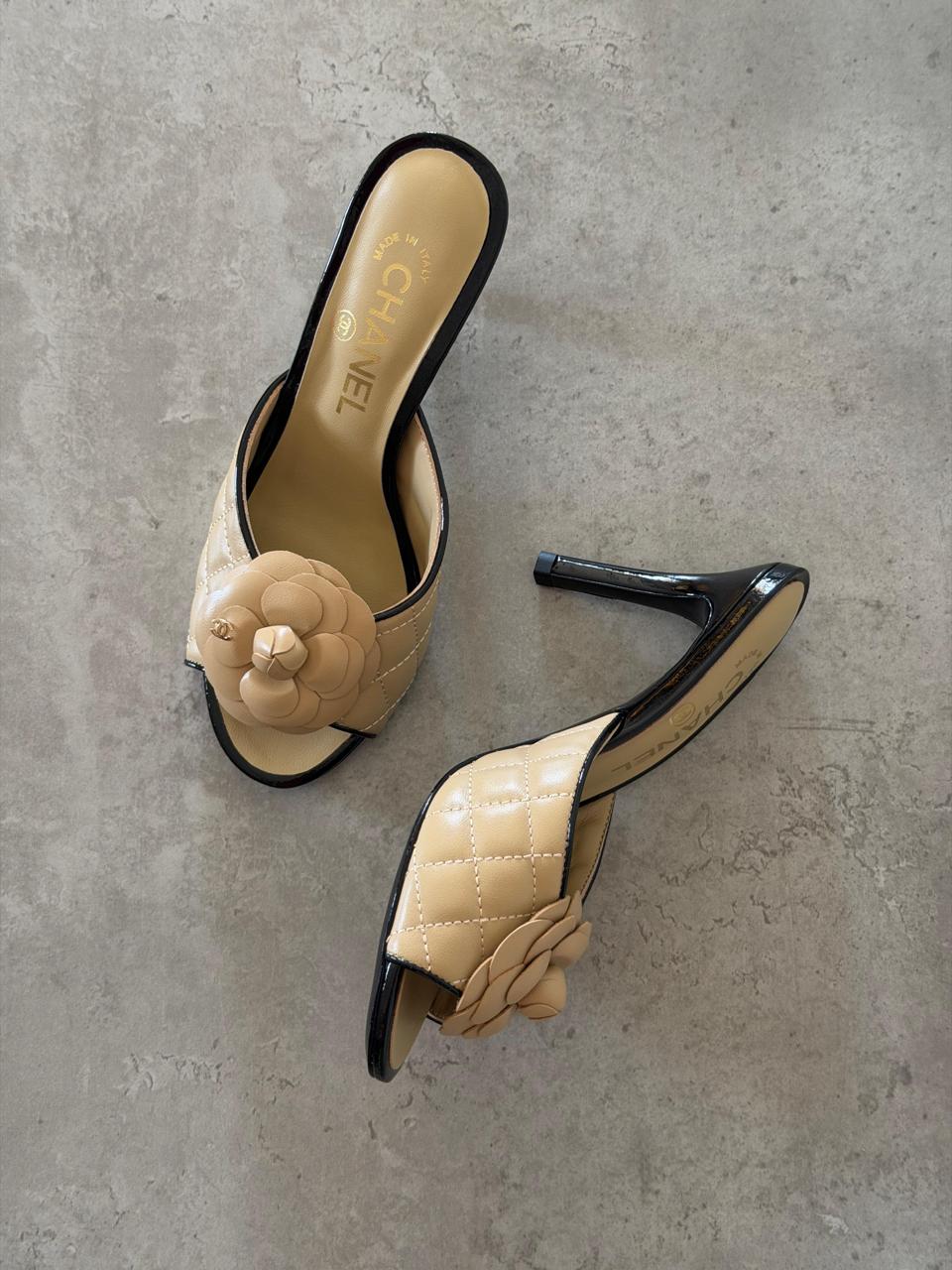 Ladies heels
