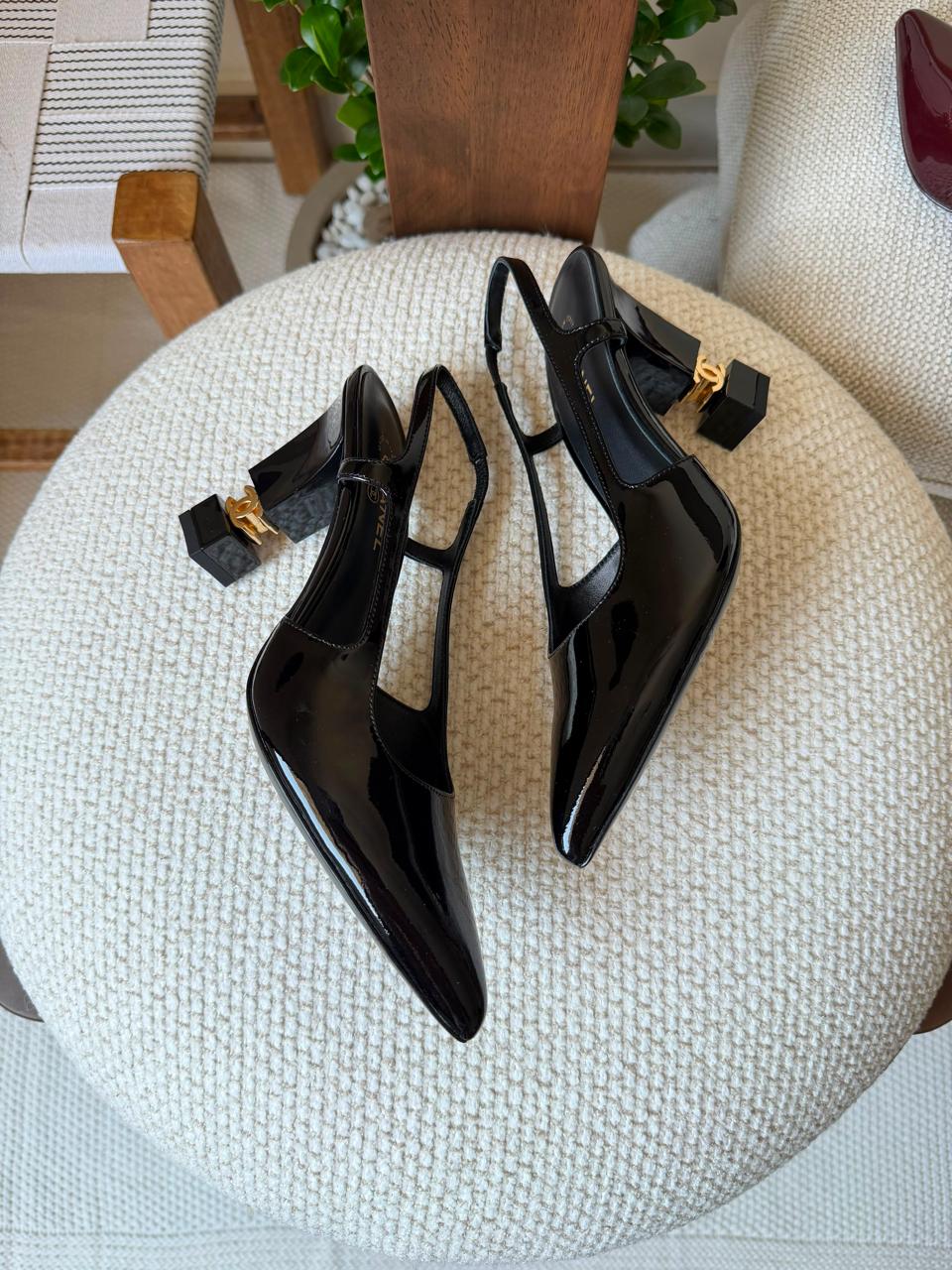 Ladies heels