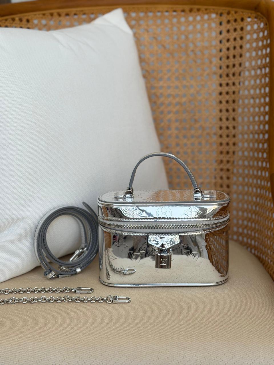 Ladies L*vi Bags