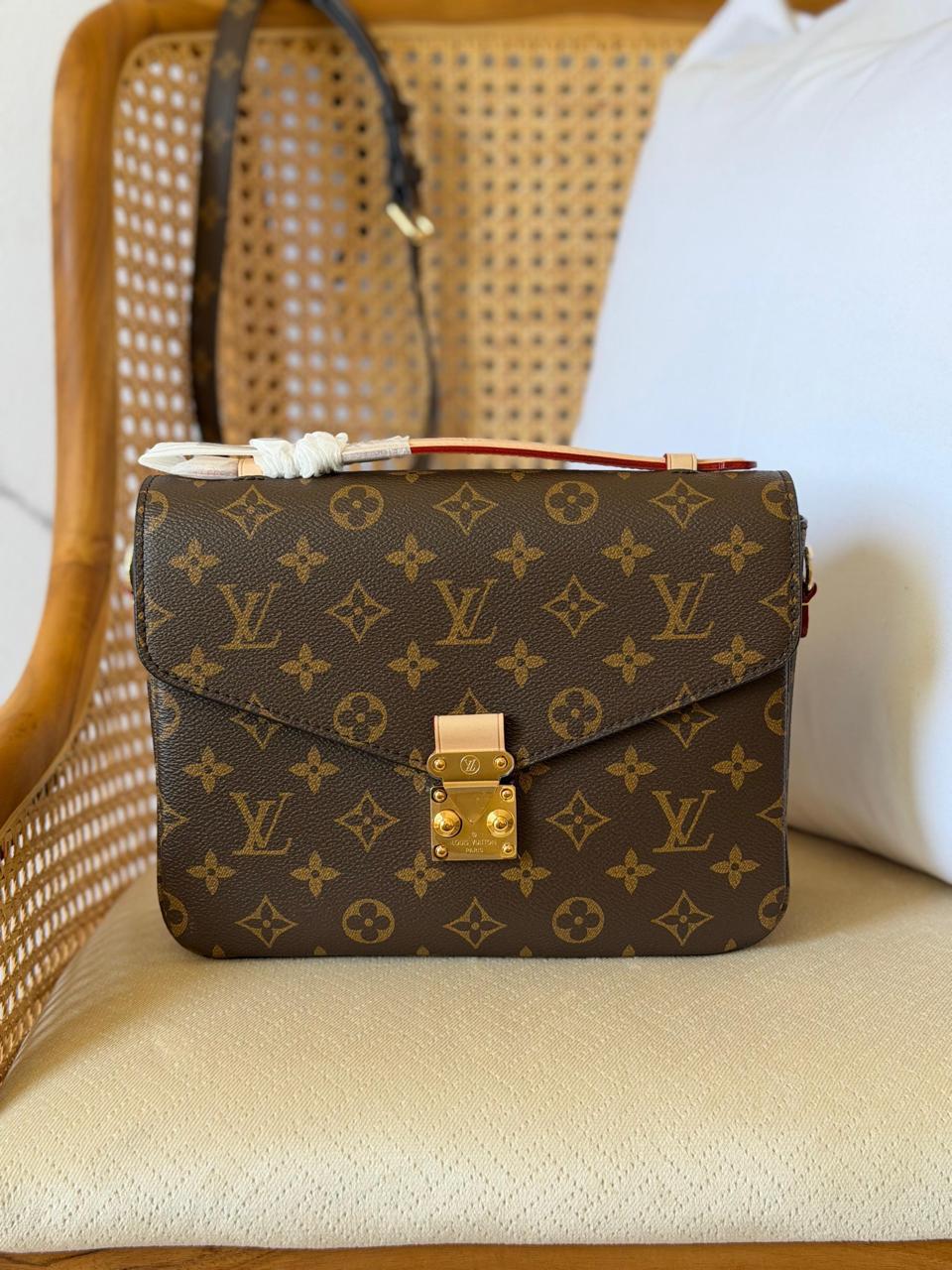 Ladies L*vi Bags