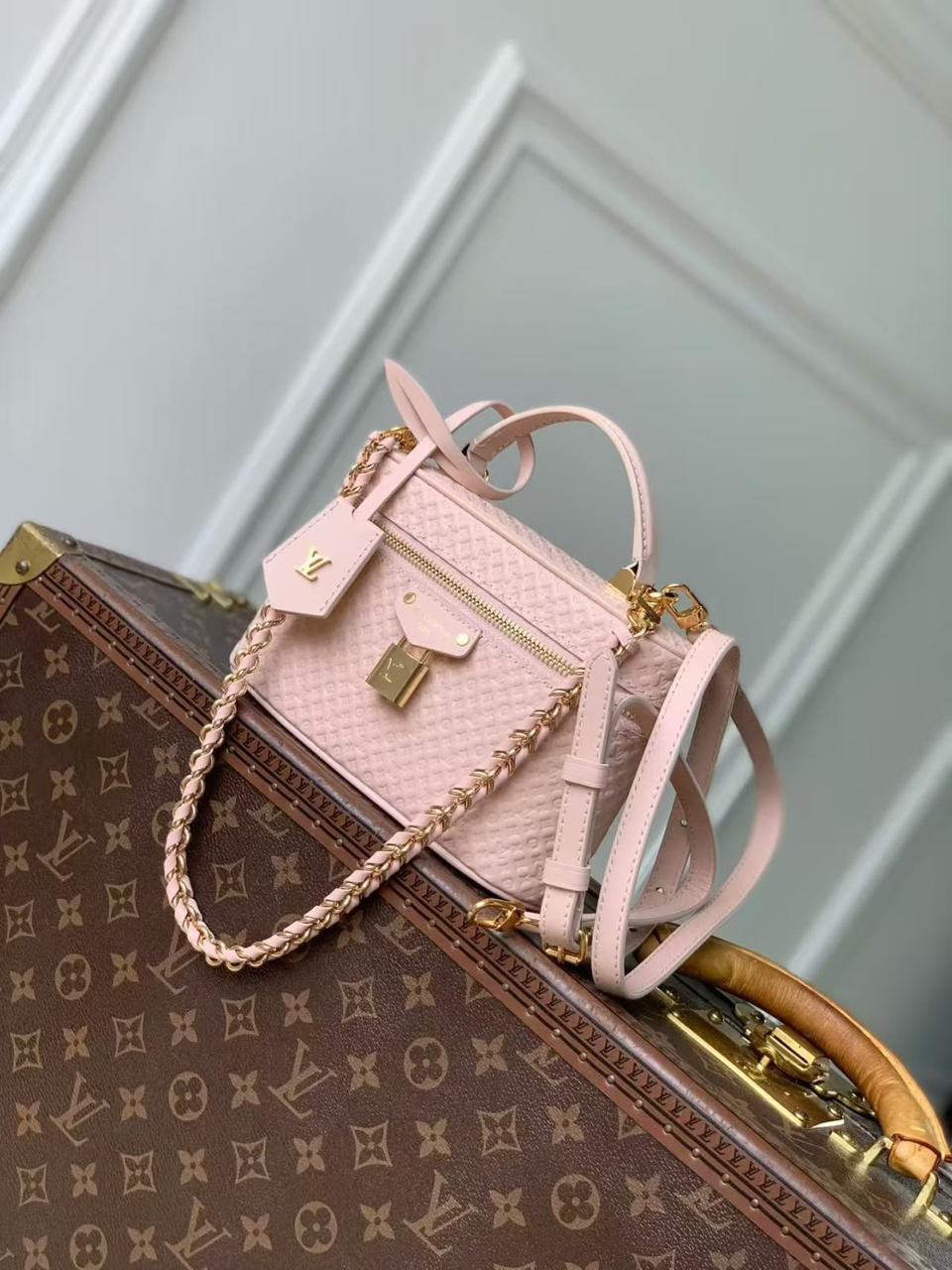 Ladies L*vi Bags