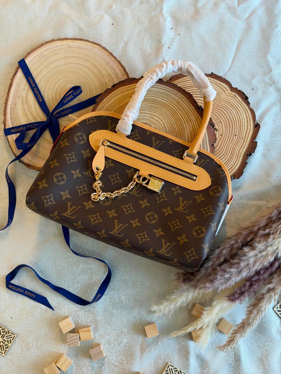 Ladies L*vi Bags