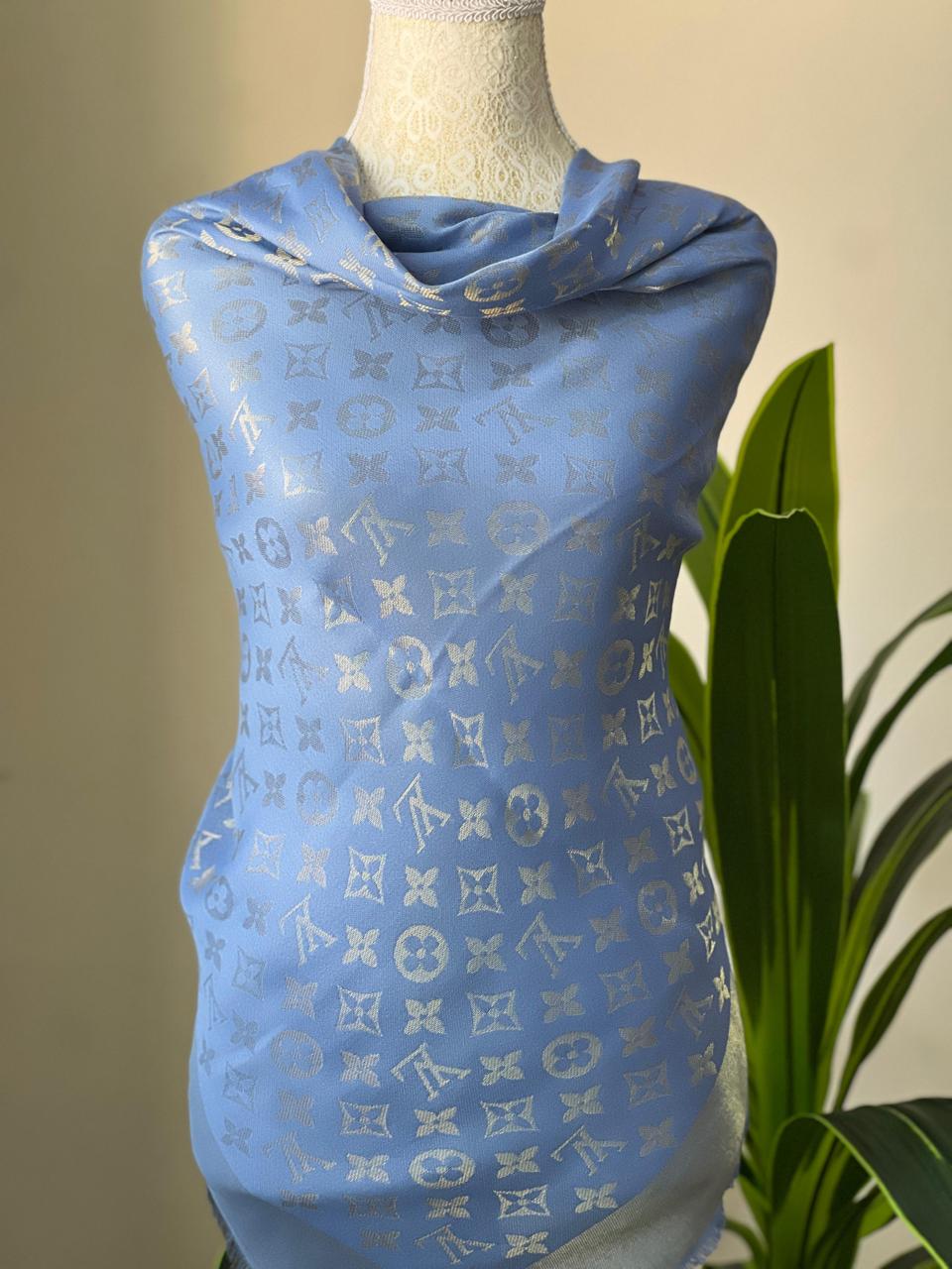 Ladies scarf