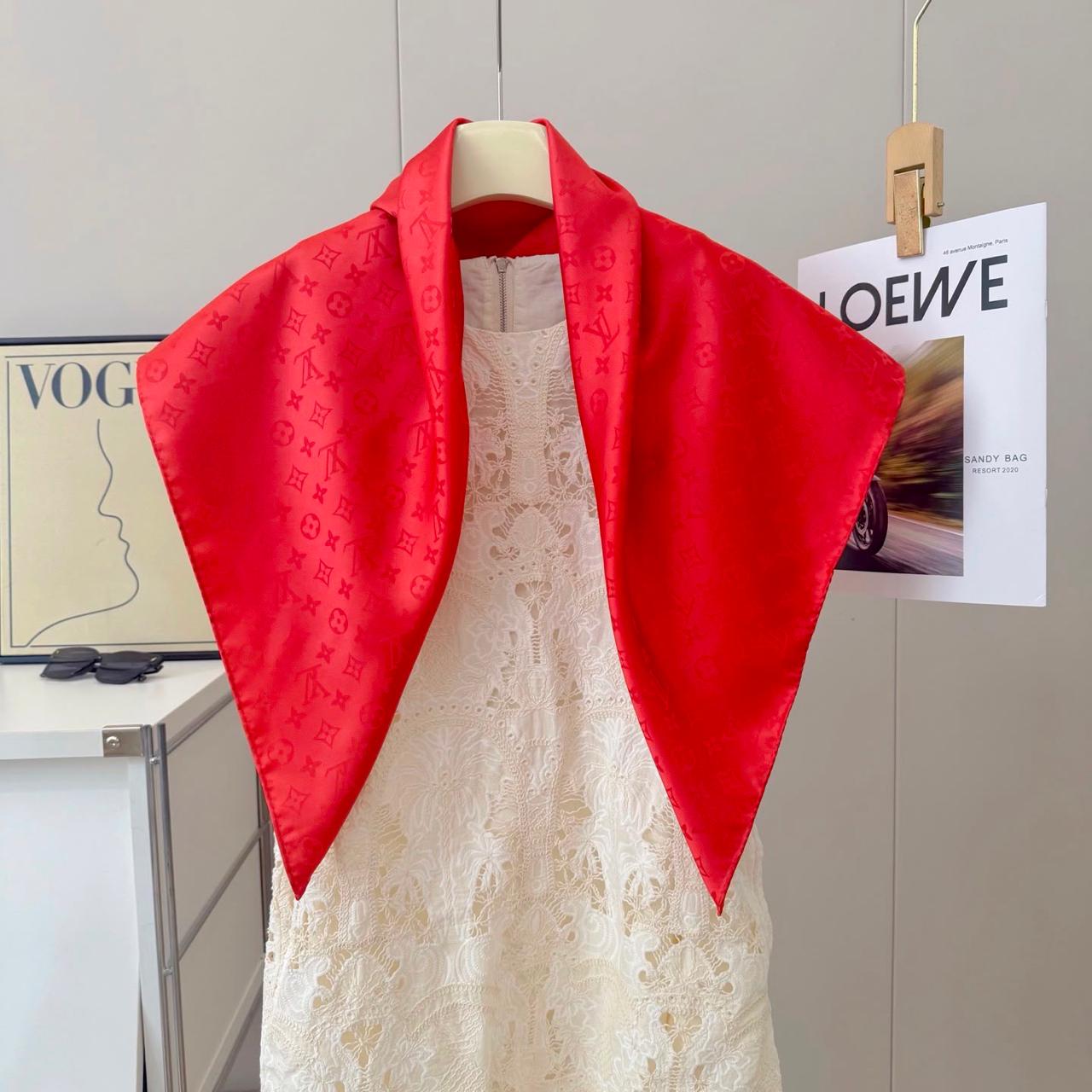 Ladies scarf
