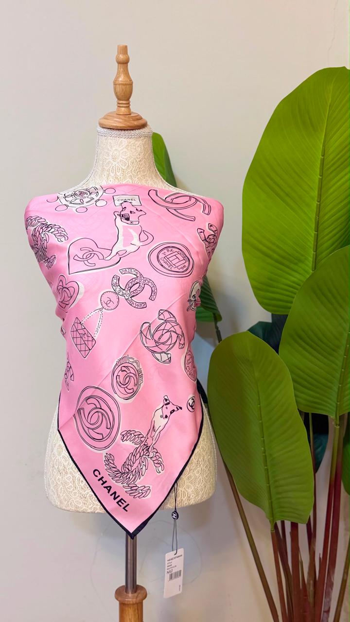 Ladies scarf