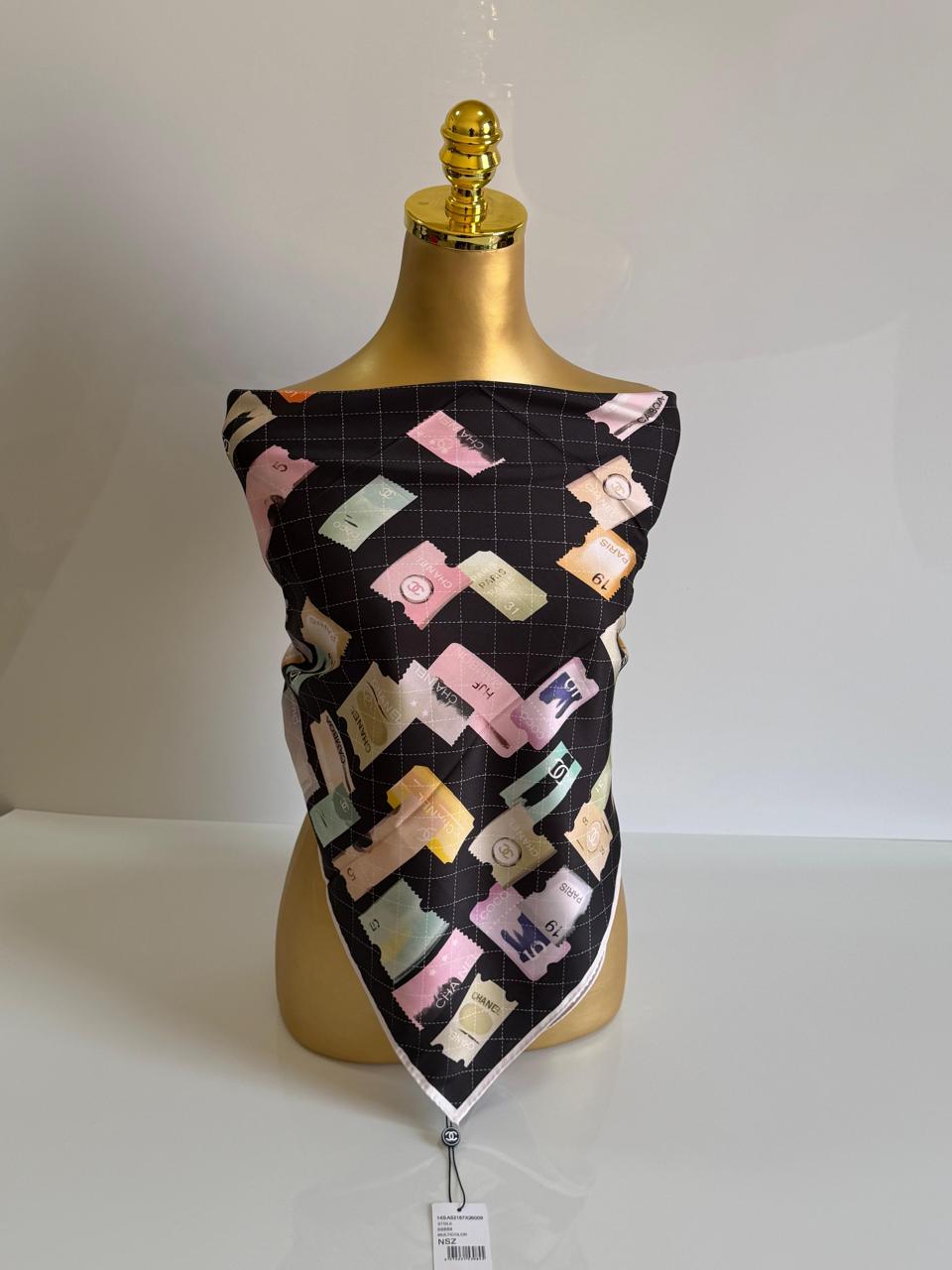 Ladies scarf