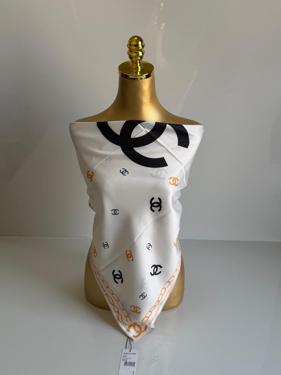 Ladies scarf