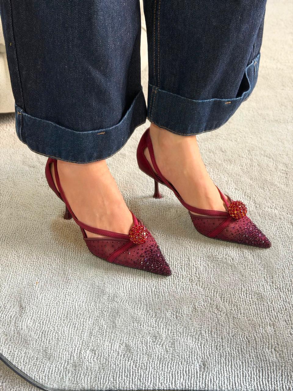 Ladies shoes