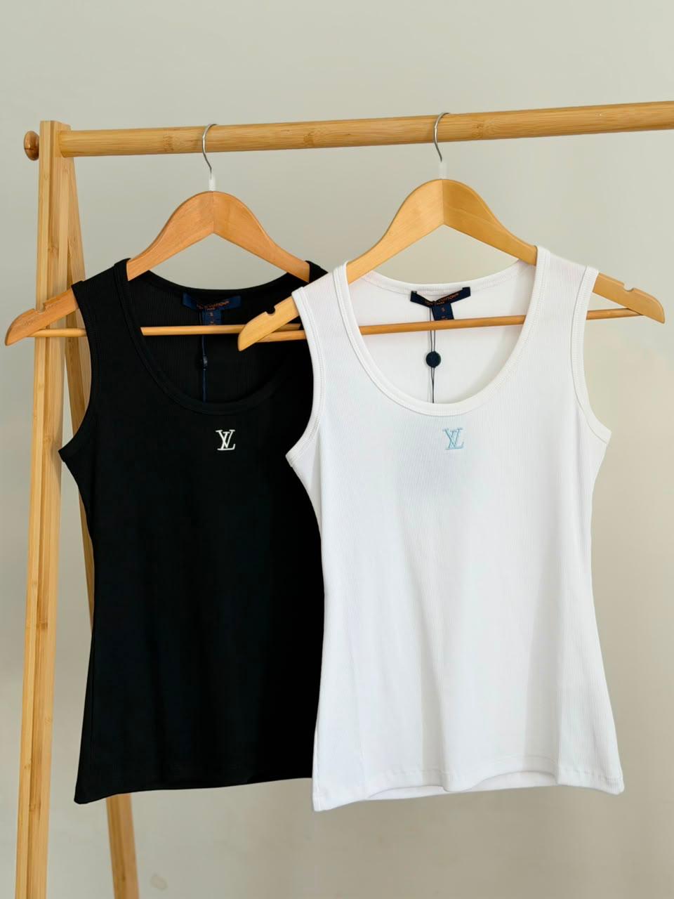 Ladies t-shirts & tops