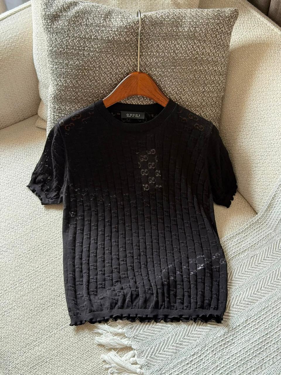 Ladies t-shirts & tops