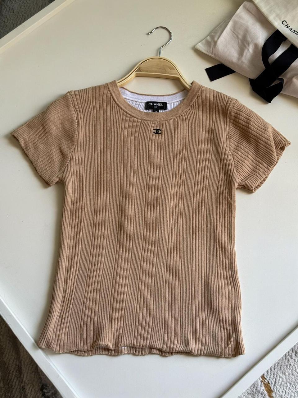 Ladies t-shirts & tops