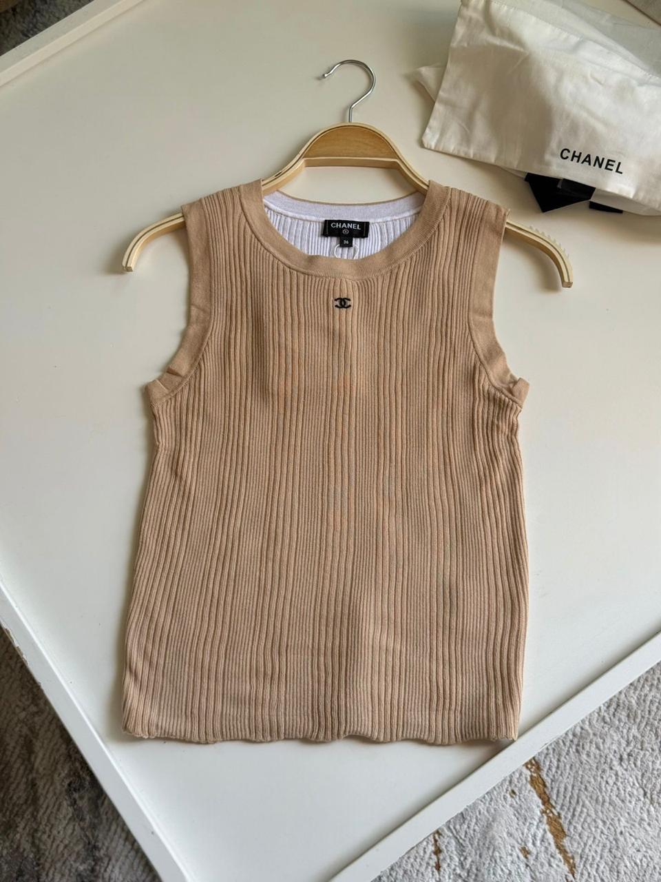 Ladies t-shirts & tops