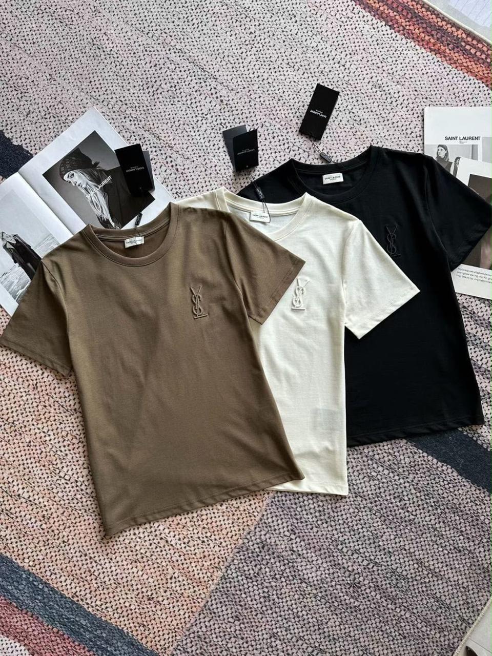 Ladies t-shirts & tops