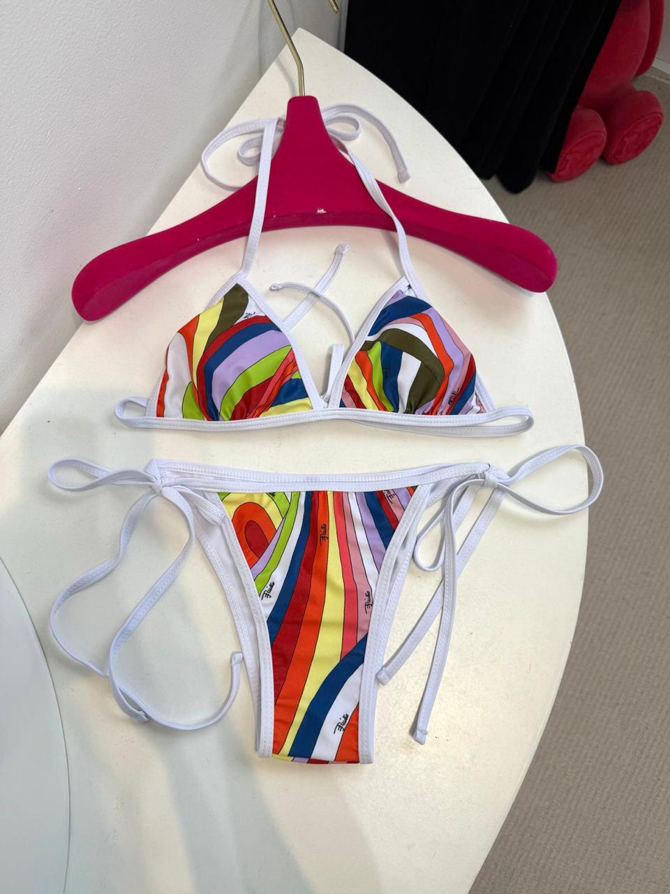 Ladies swimsuits & bikini