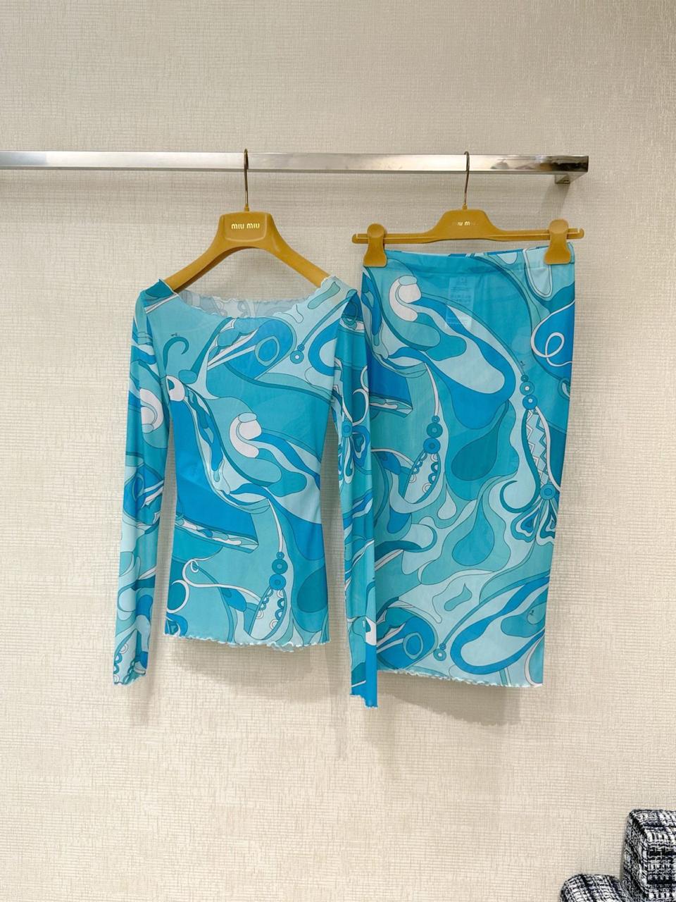 Ladies swimsuits & bikini