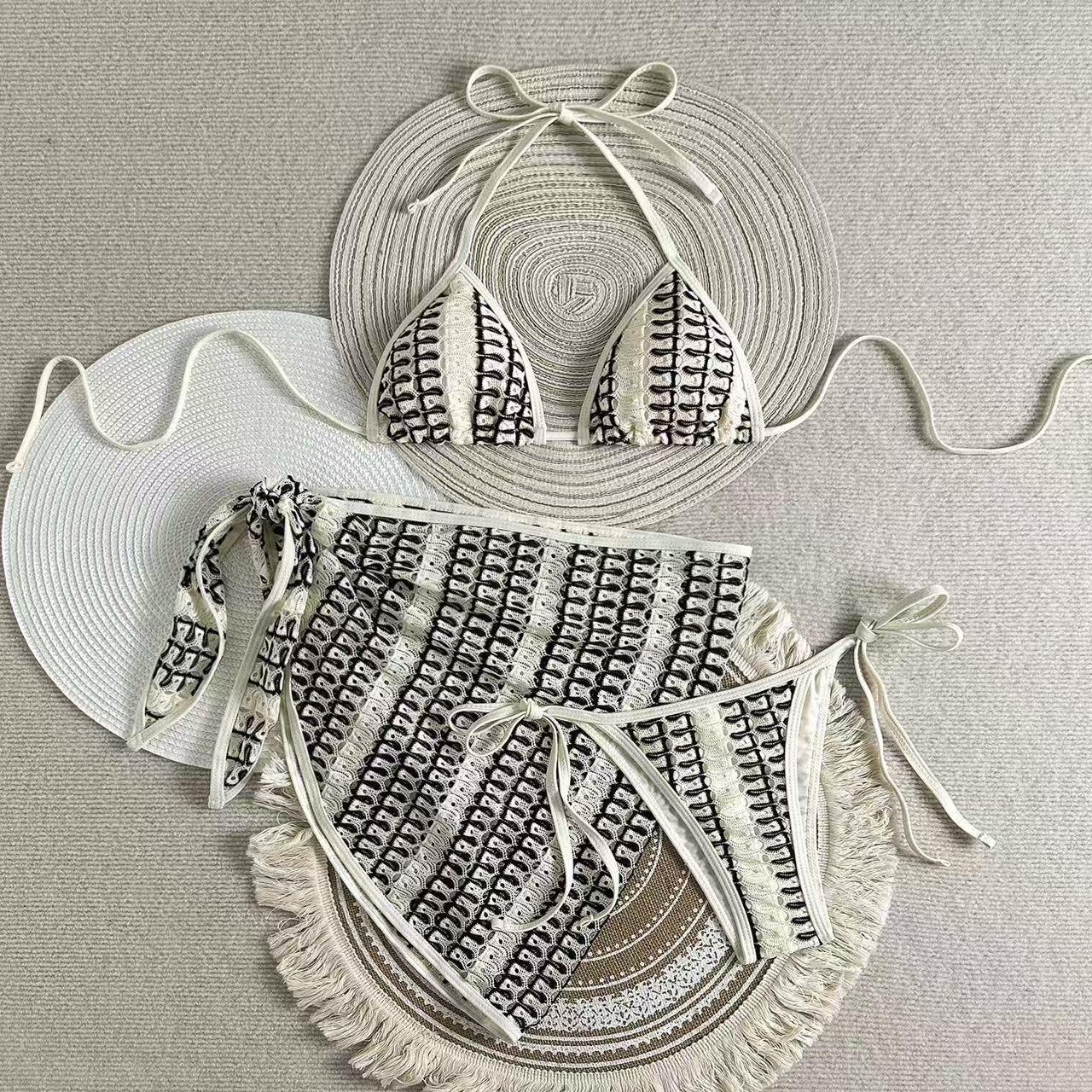 Ladies swimsuits & bikini