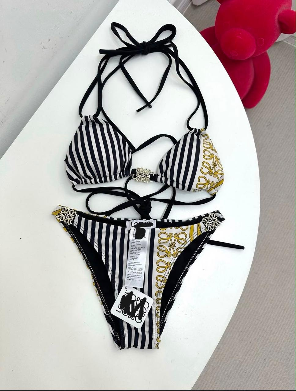 Ladies swimsuits & bikini