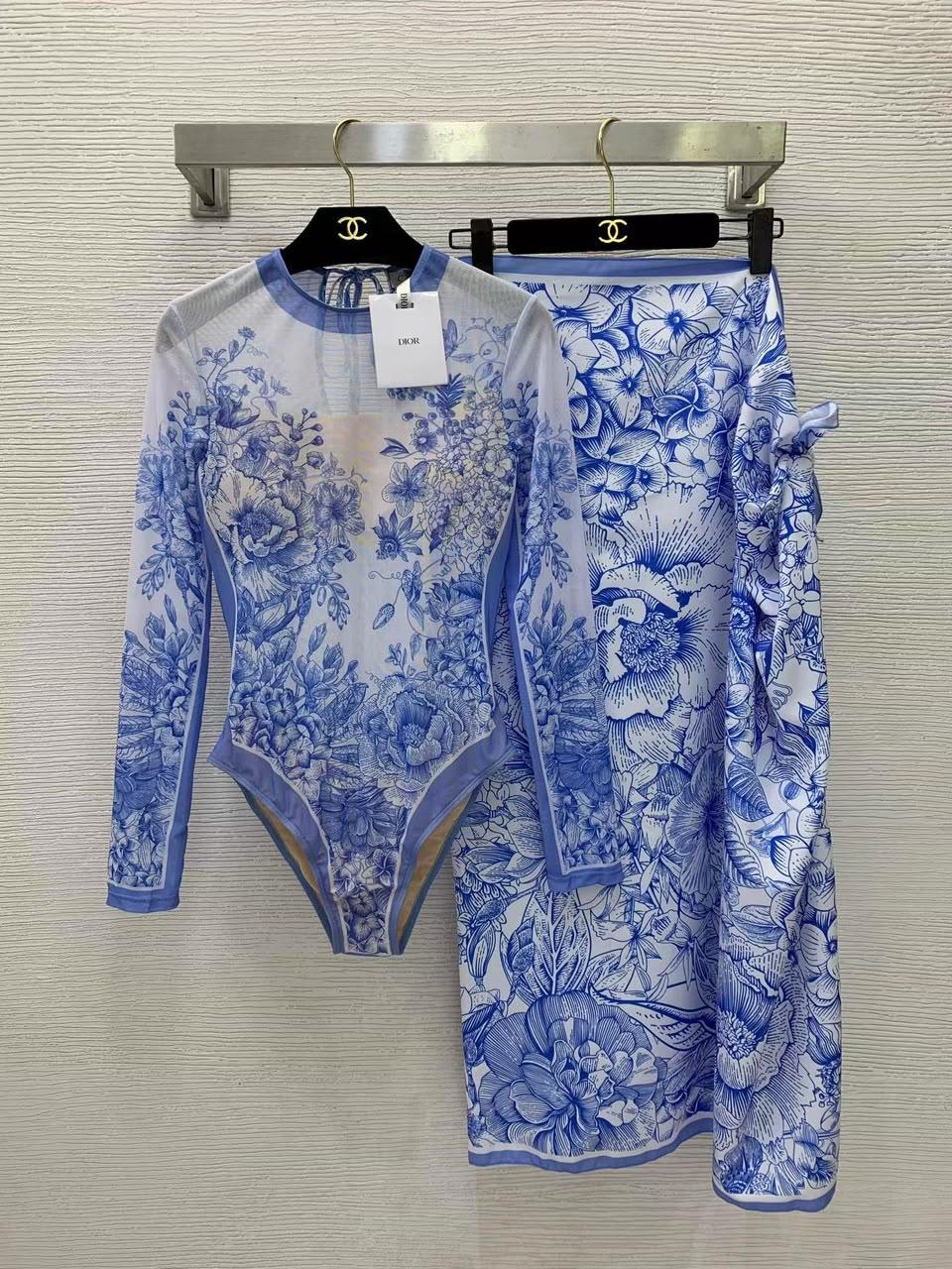 Ladies dresses