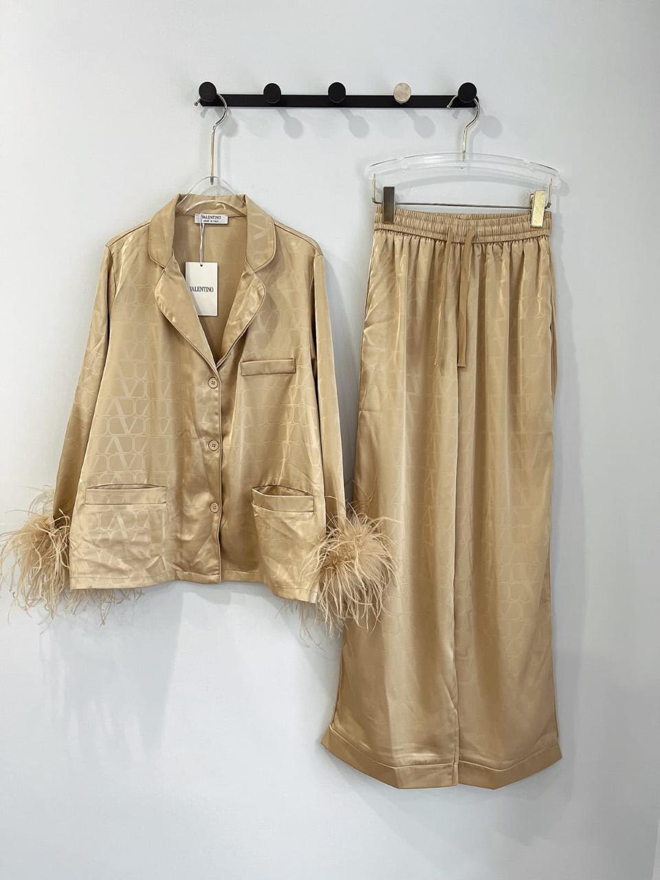 Ladies dresses