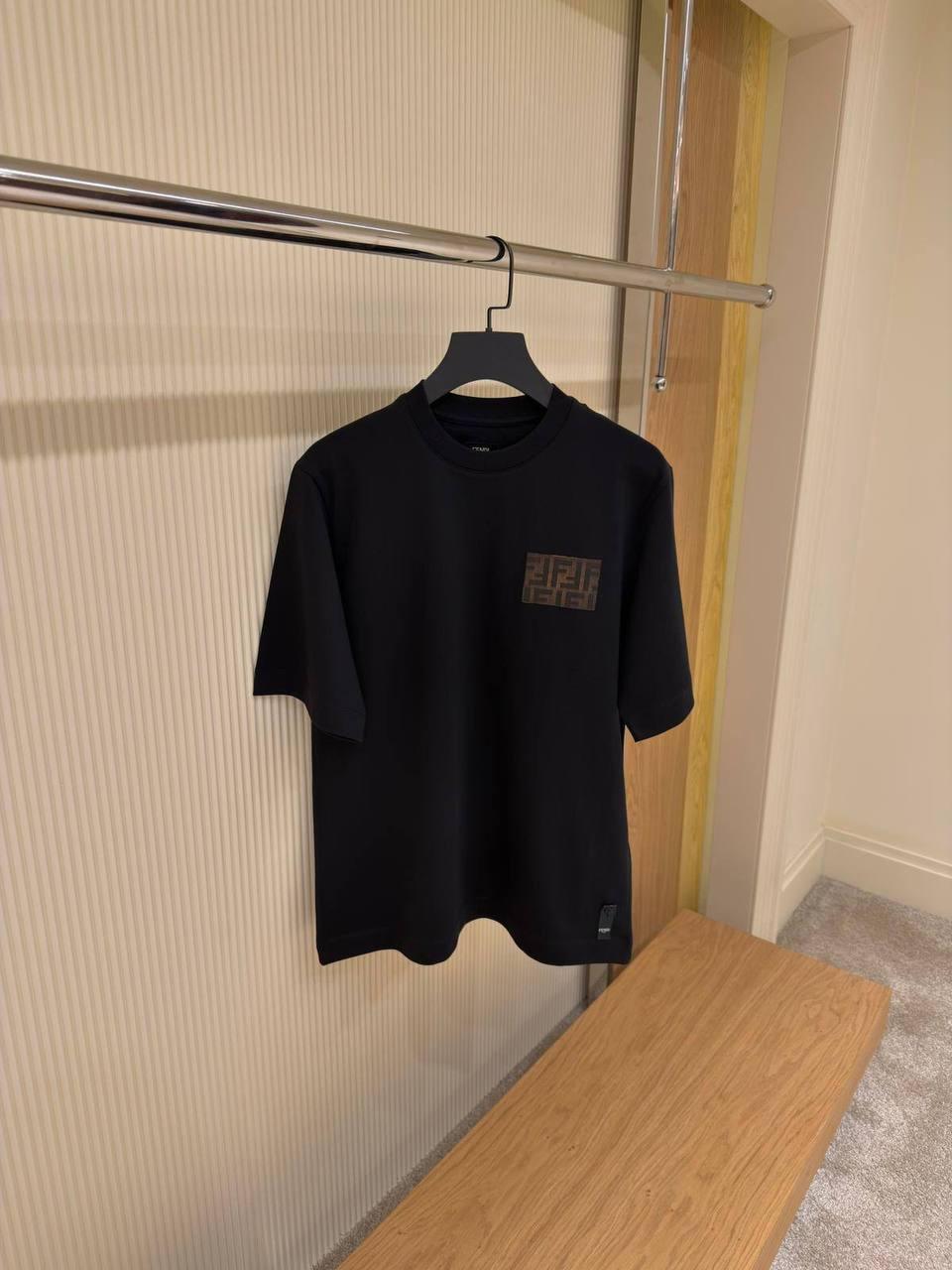 Men t-shirts
