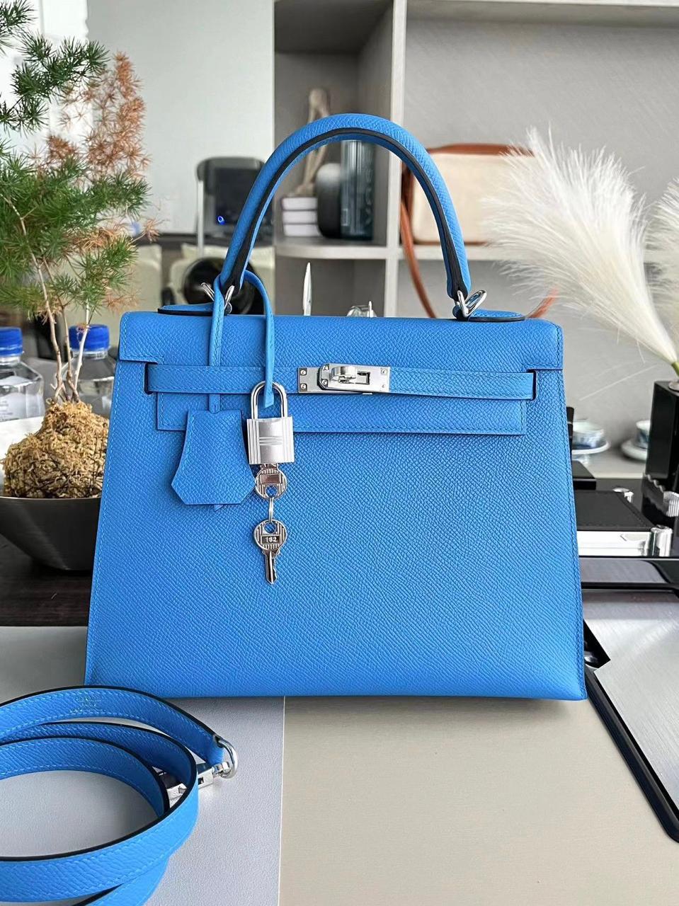 Ladies Herm**s bags