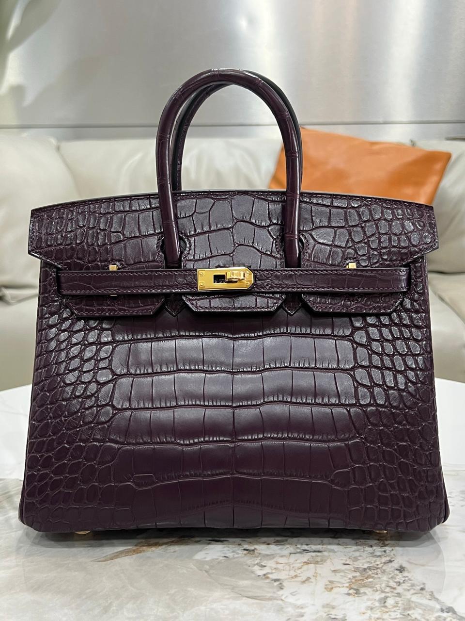 Ladies Herm**s bags