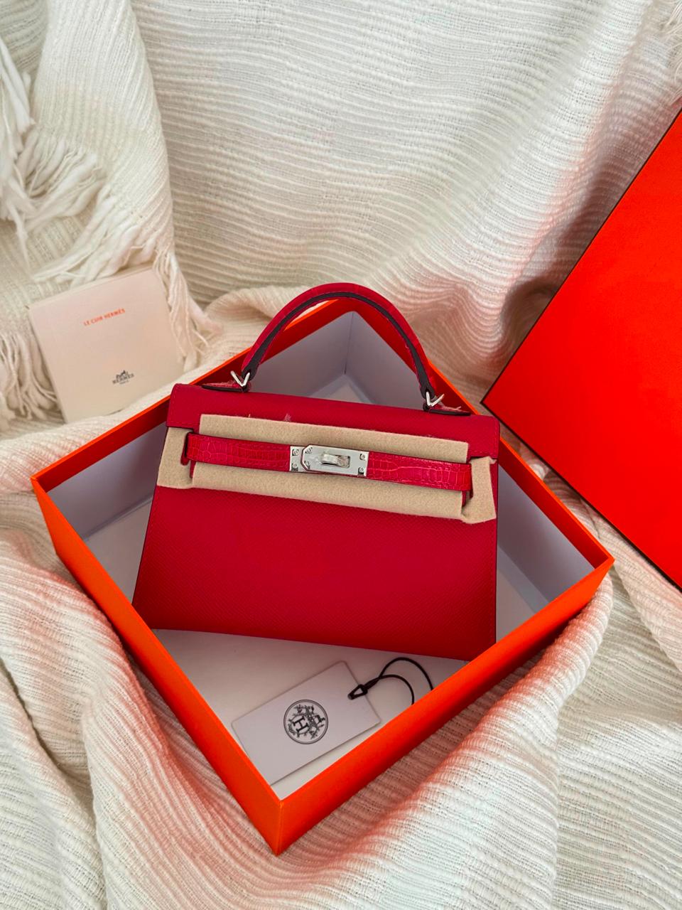 Ladies Herm**s bags