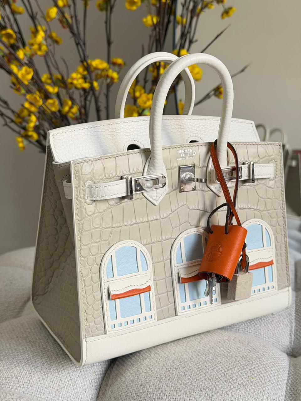 Ladies Herm**s bags