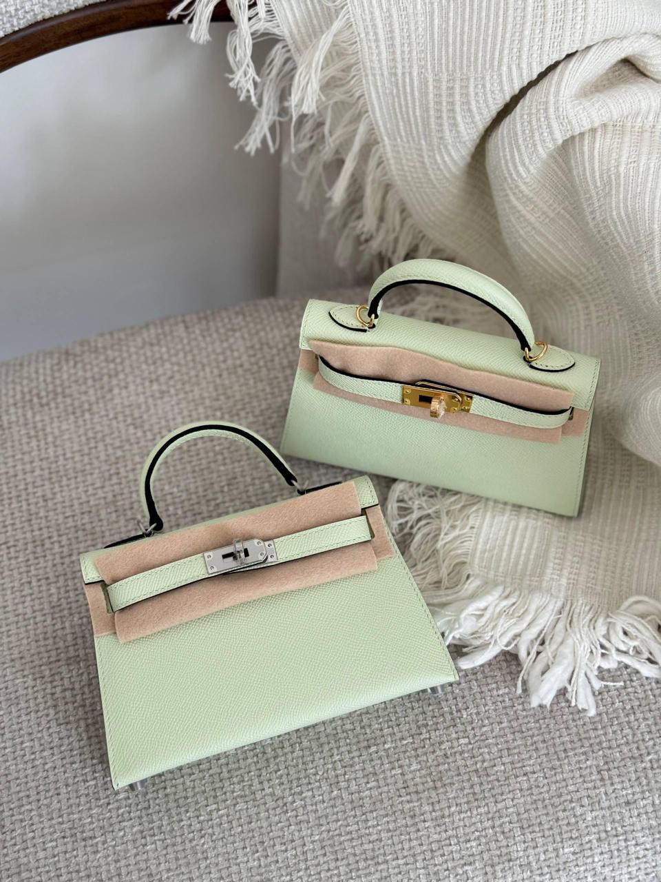Ladies Herm**s bags