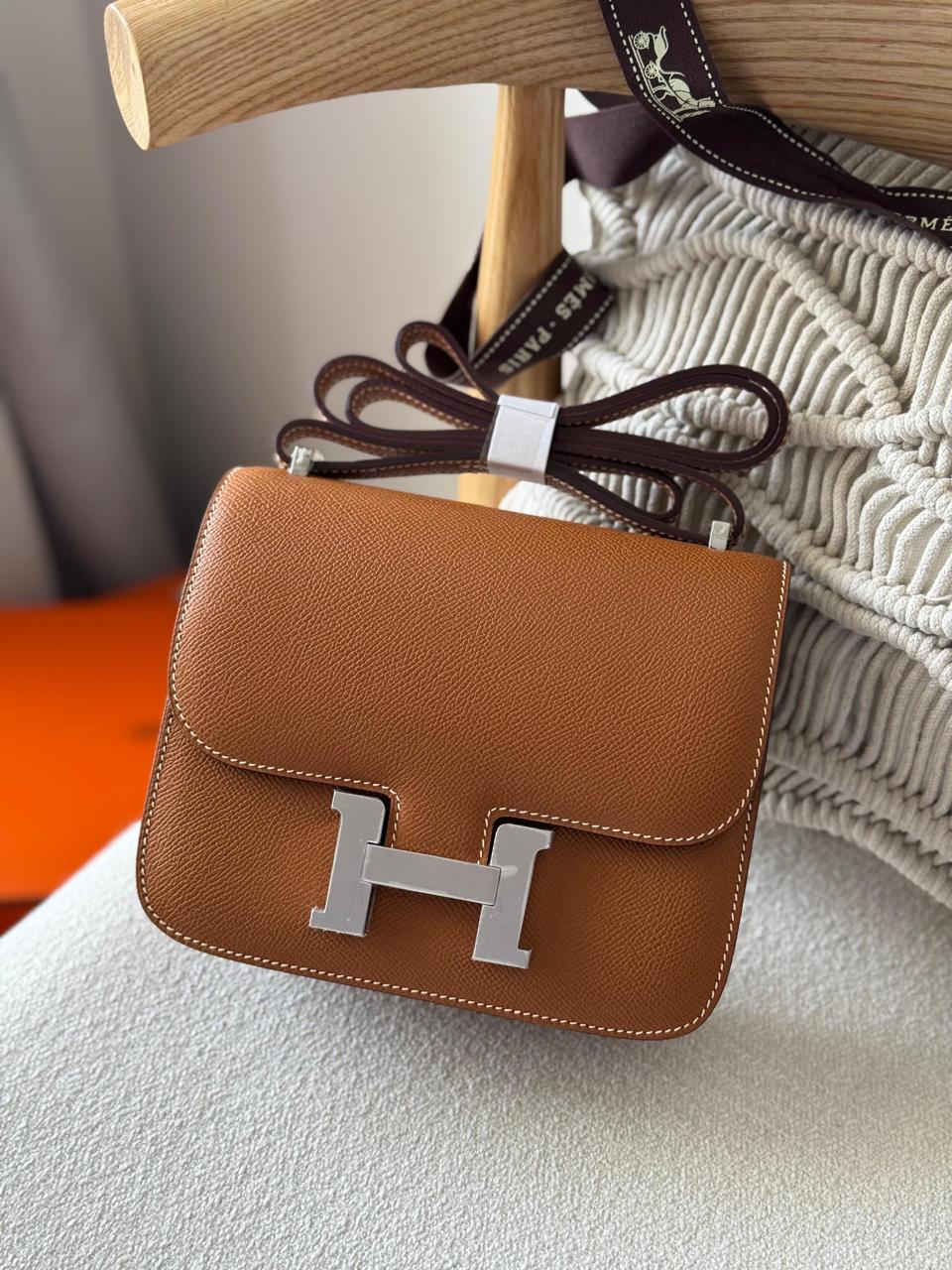 Ladies Herm**s bags