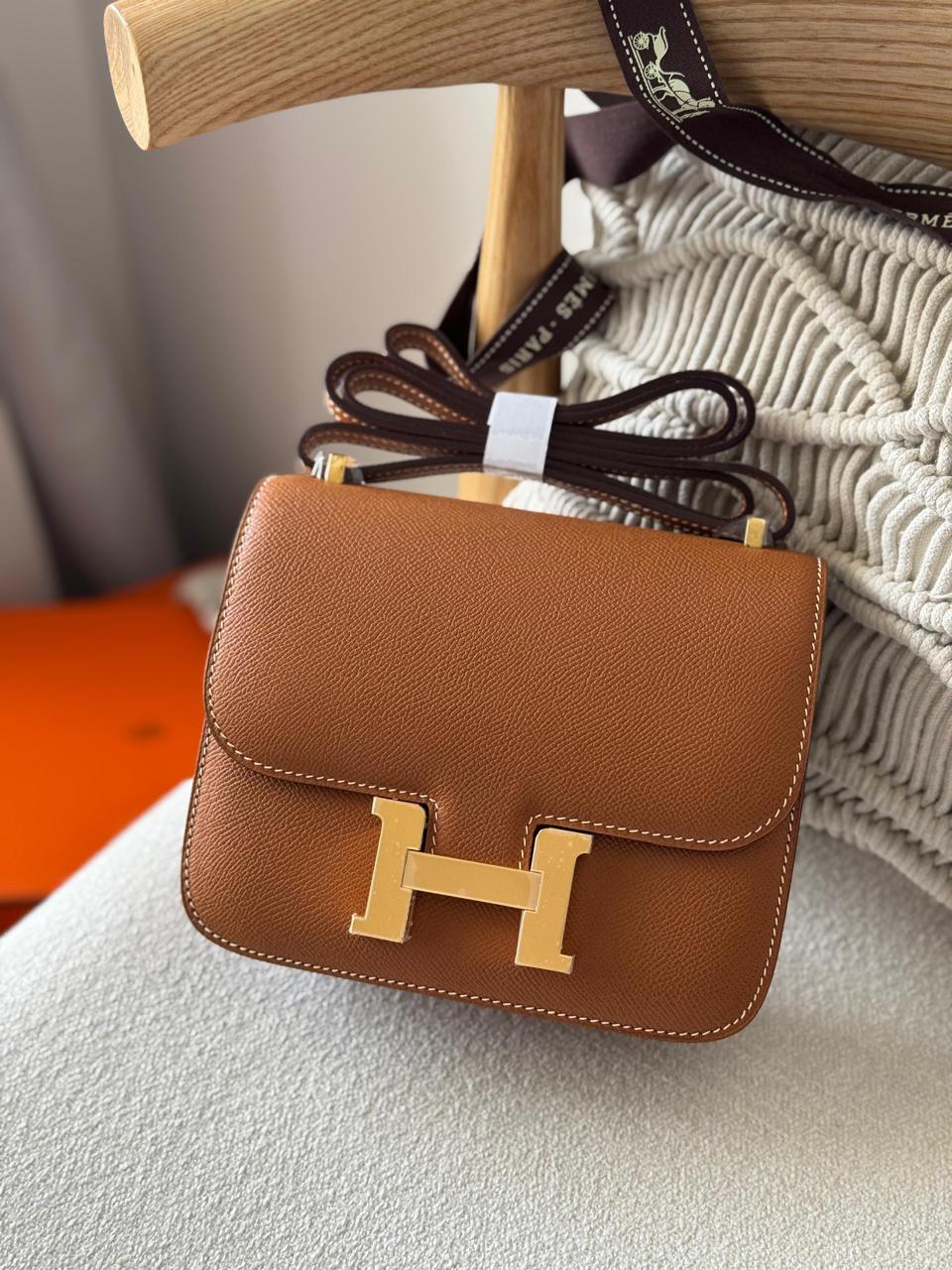 Ladies Herm**s bags