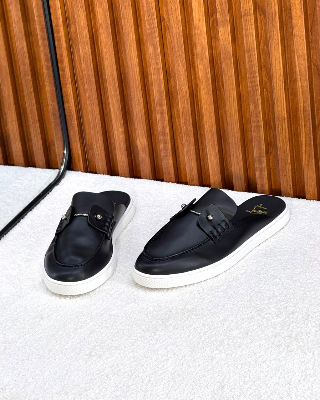 Men slippers