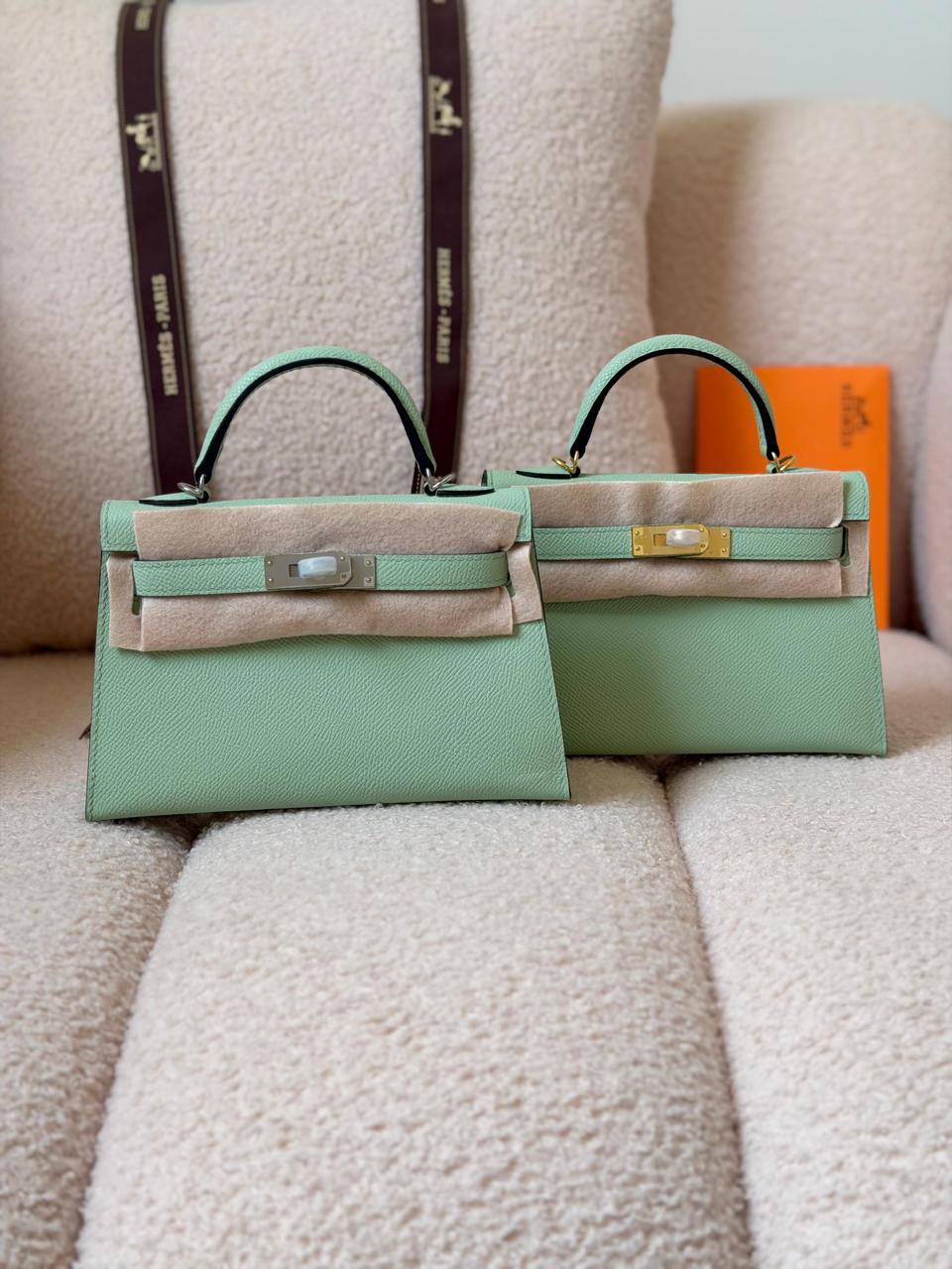 Ladies Herm**s bags