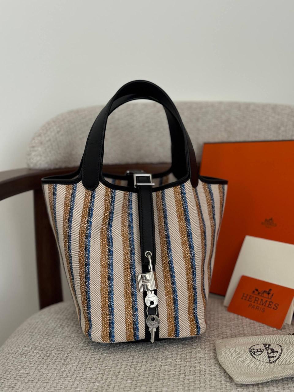 Ladies Herm**s bags