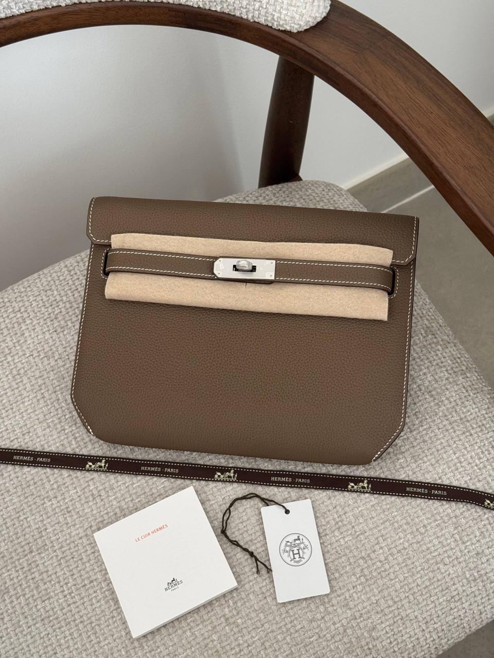 Ladies Herm**s bags
