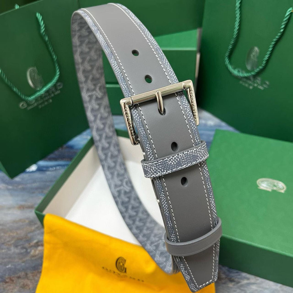 Men belts