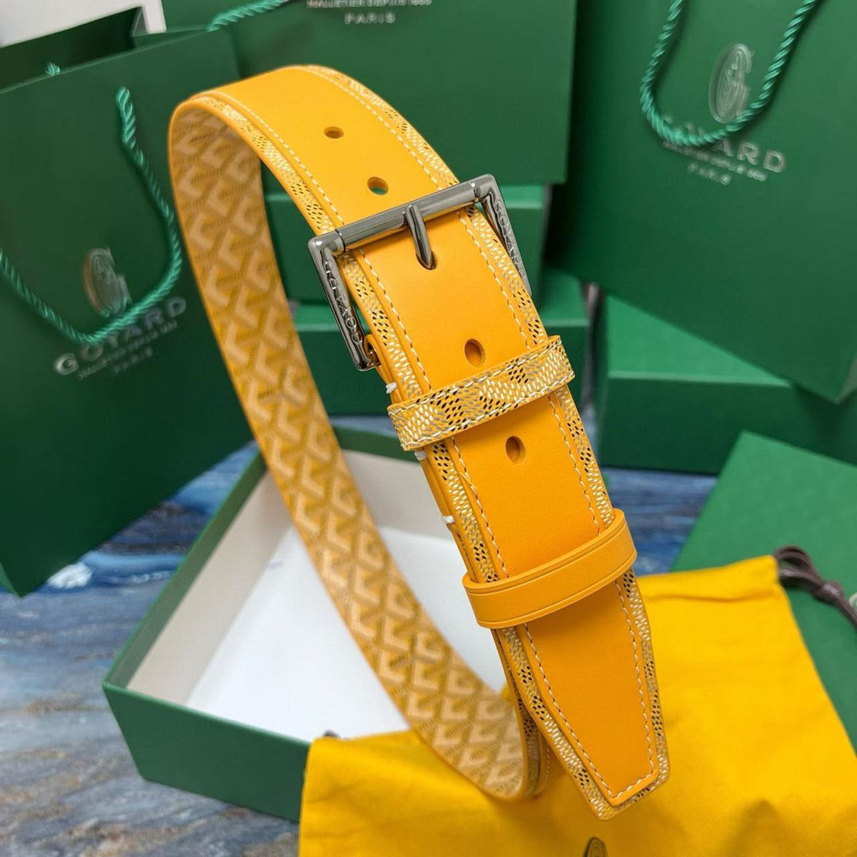 Men belts