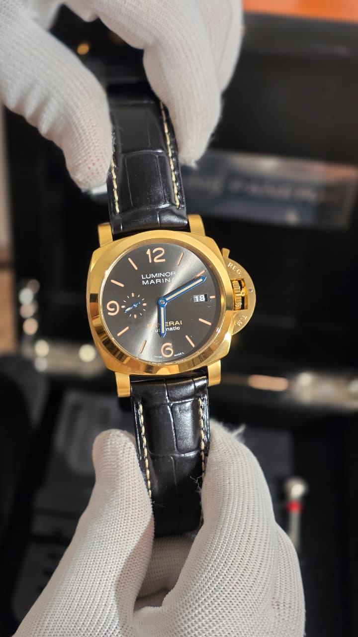 Men watches