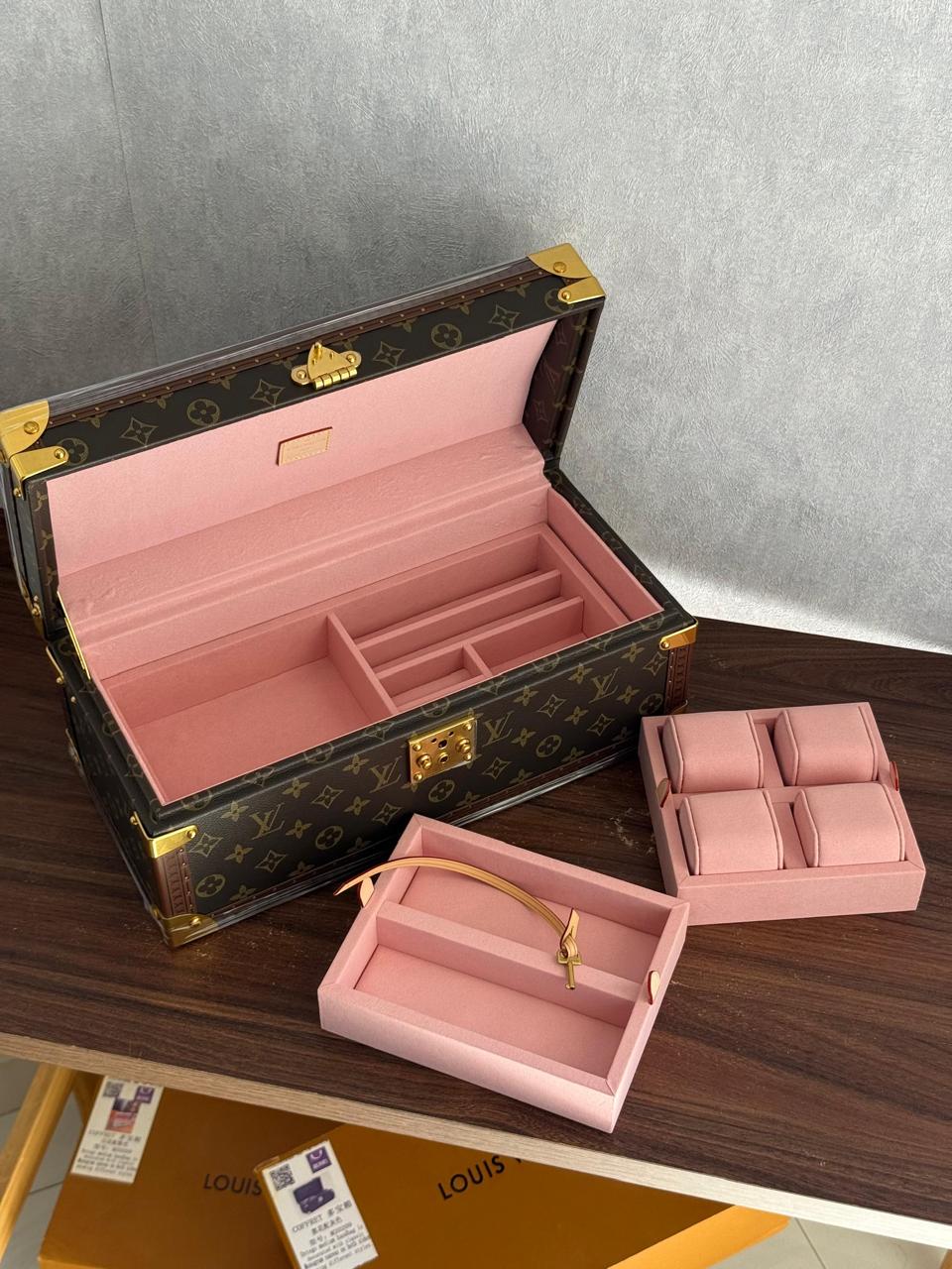 House decor items