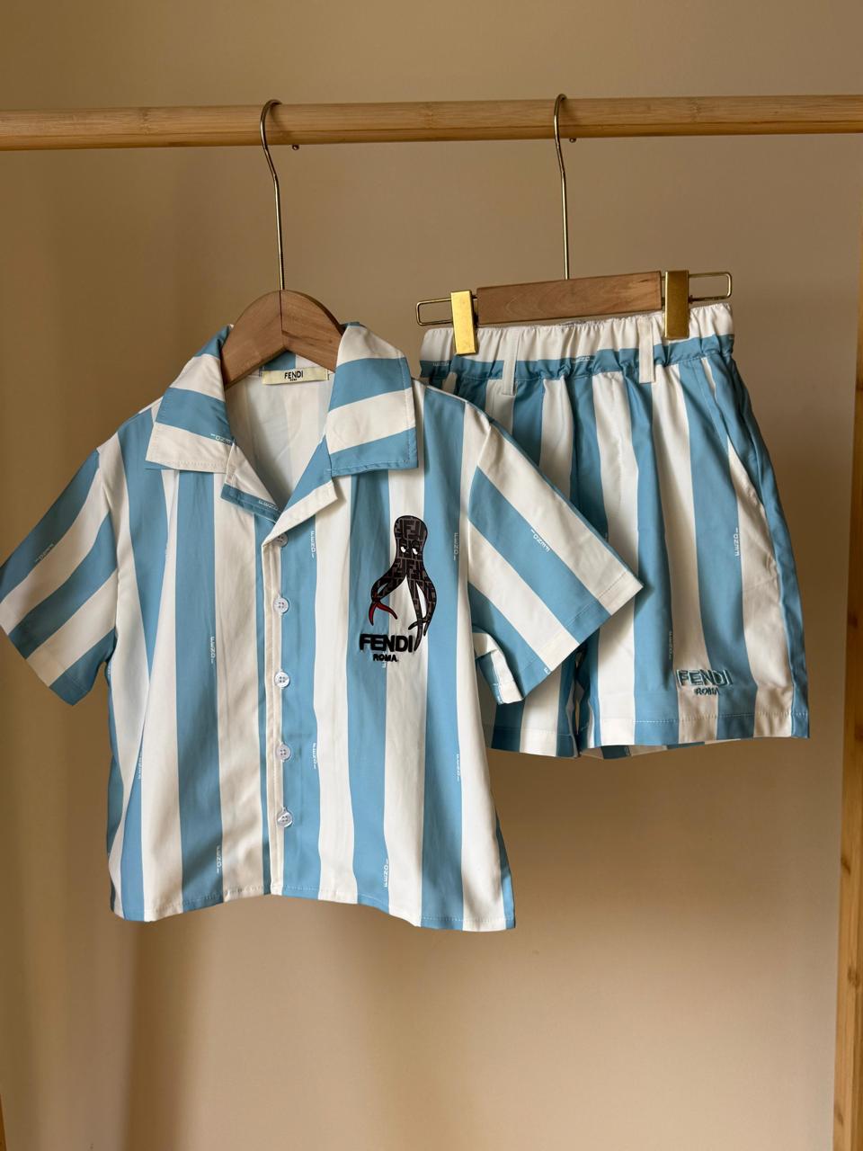 Kids clothes