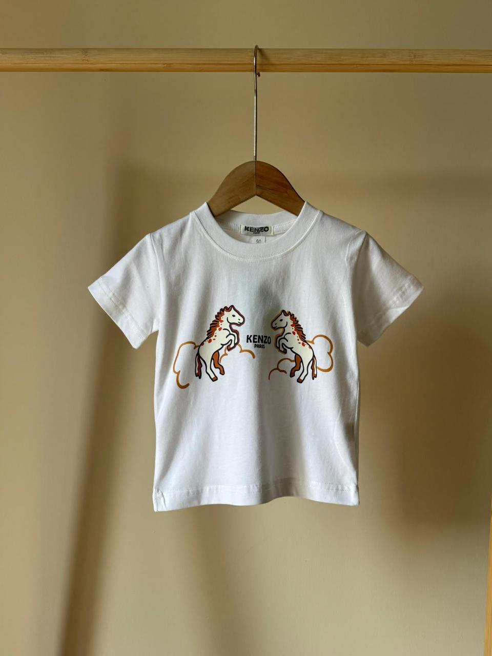 Kids clothes